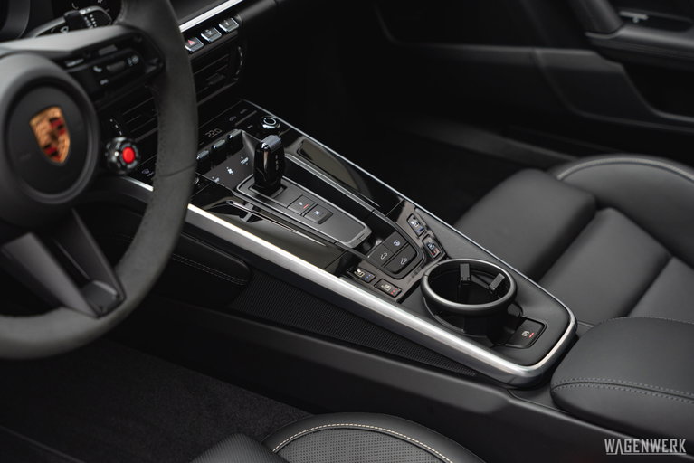 Porsche 992.2 Carrera 4S