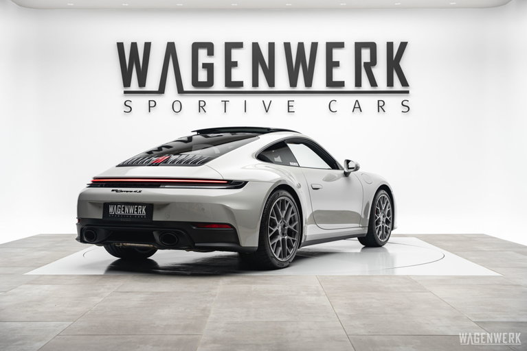 Porsche 992.2 Carrera 4S