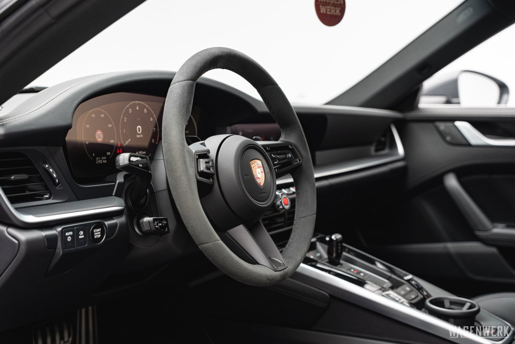 Porsche 992.2 Carrera 4S