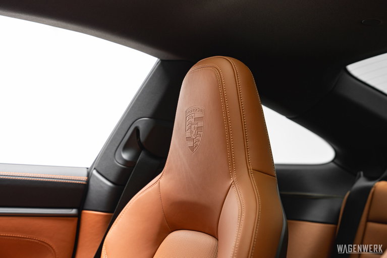 Porsche 992.2 Carrera 4S
