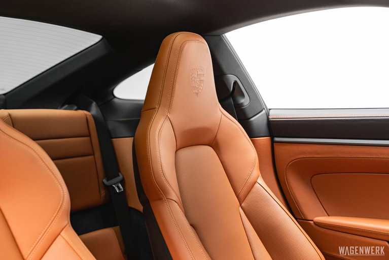 Porsche 992.2 Carrera 4S
