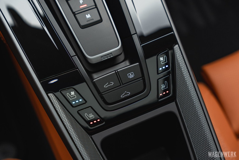 Porsche 992.2 Carrera 4S