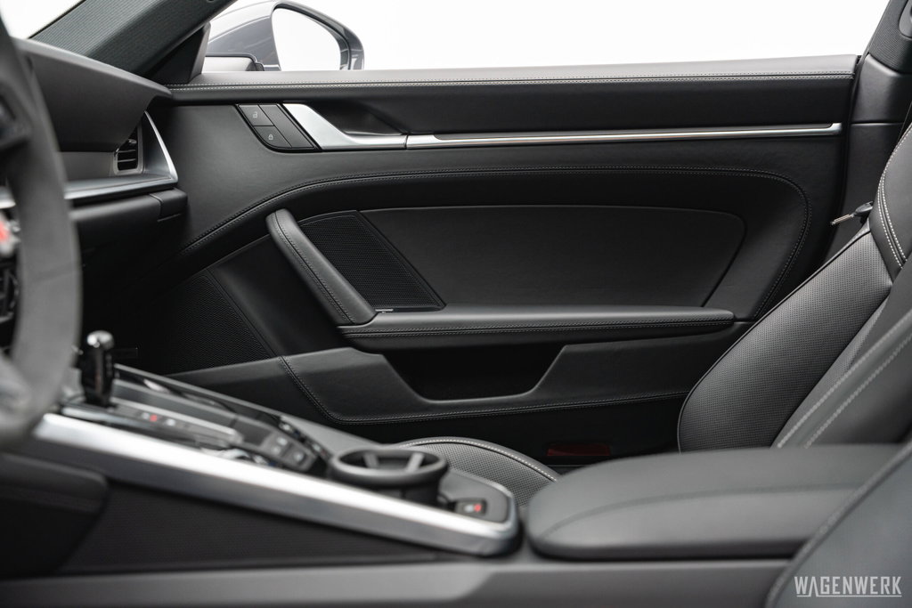Porsche 992.2 Carrera 4S
