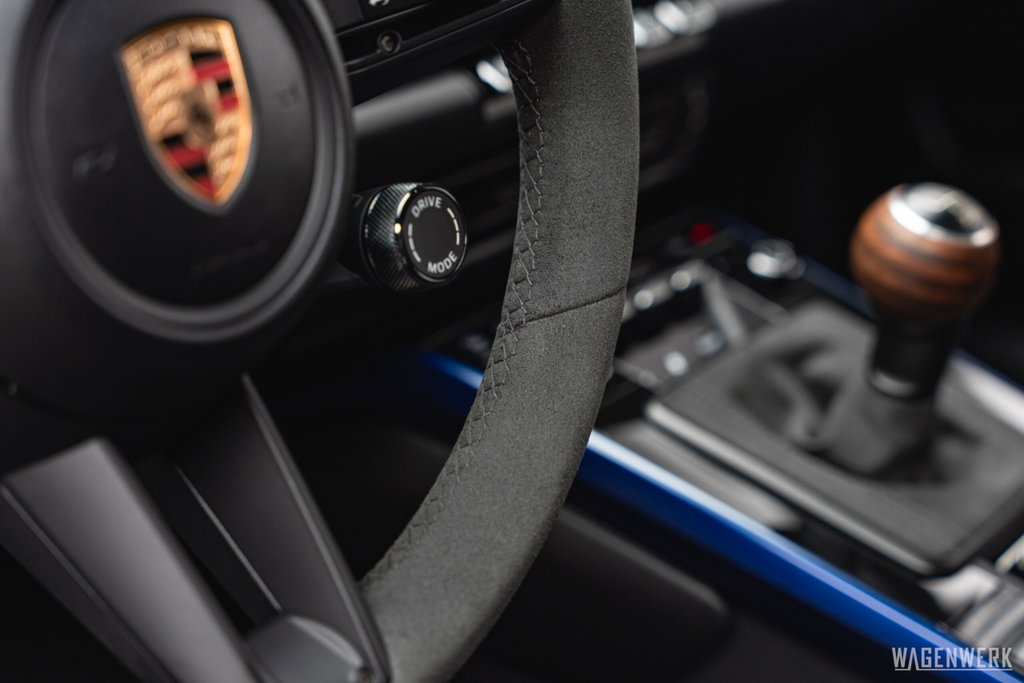 Porsche 992.2 Carrera T