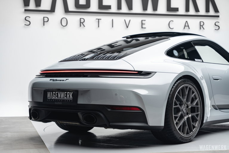 Porsche 992.2 Carrera T