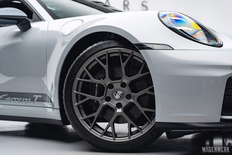 Porsche 992.2 Carrera T