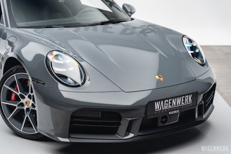 Porsche 992.2 Carrera 4S
