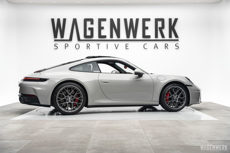 Porsche 992.2 Carrera 4S