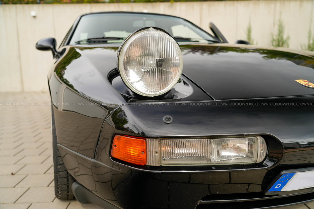 Porsche 928 GT