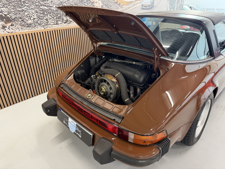 Porsche 911 Carrera 3.0