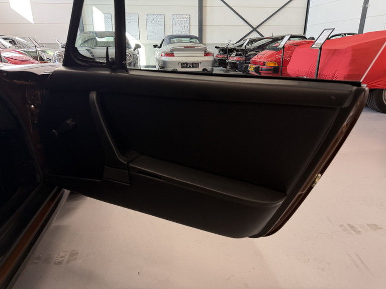 Porsche 911 Carrera 3.0