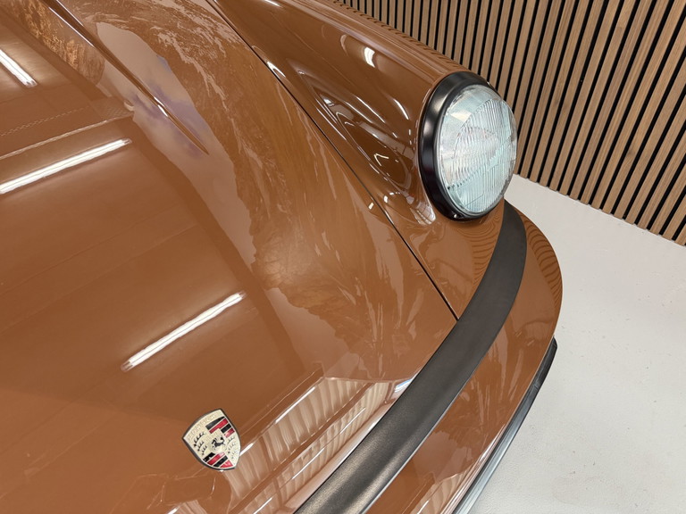 Porsche 911 Carrera 3.0