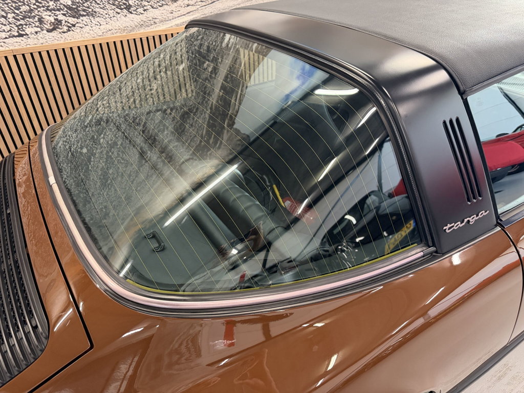 Porsche 911 Carrera 3.0