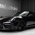 Porsche 992 Carrera 4 GTS