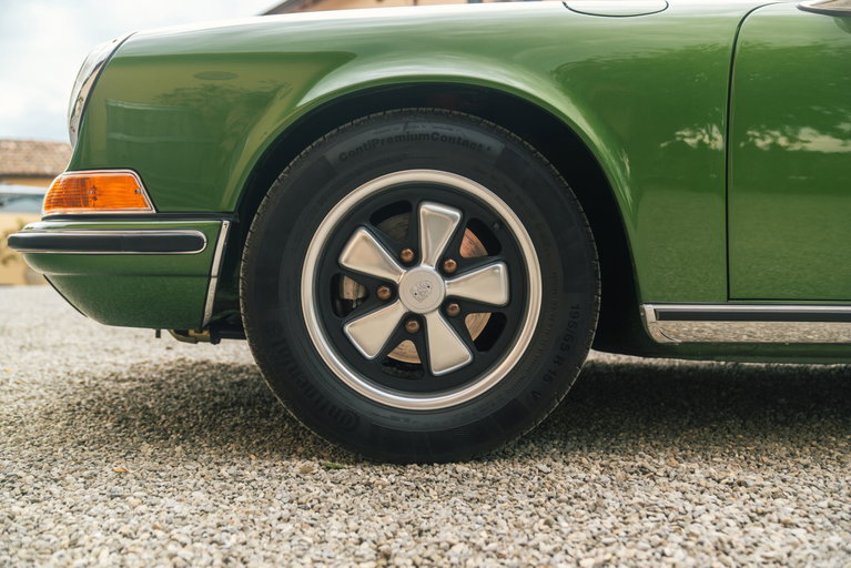 Porsche 911 S (F-Modell)