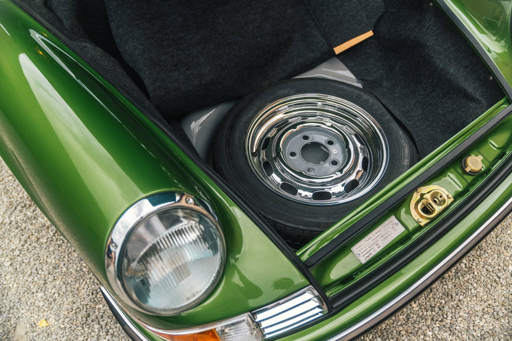 Porsche 911 S (F-Modell)