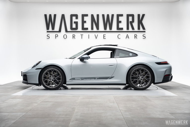 Porsche 992.2 Carrera T