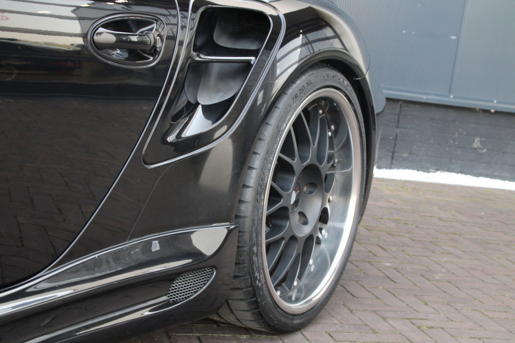 Gemballa GT550
