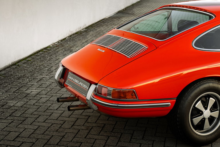 Porsche 911 Backdate
