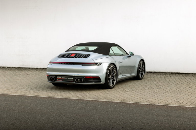 Porsche 992 Carrera 4S