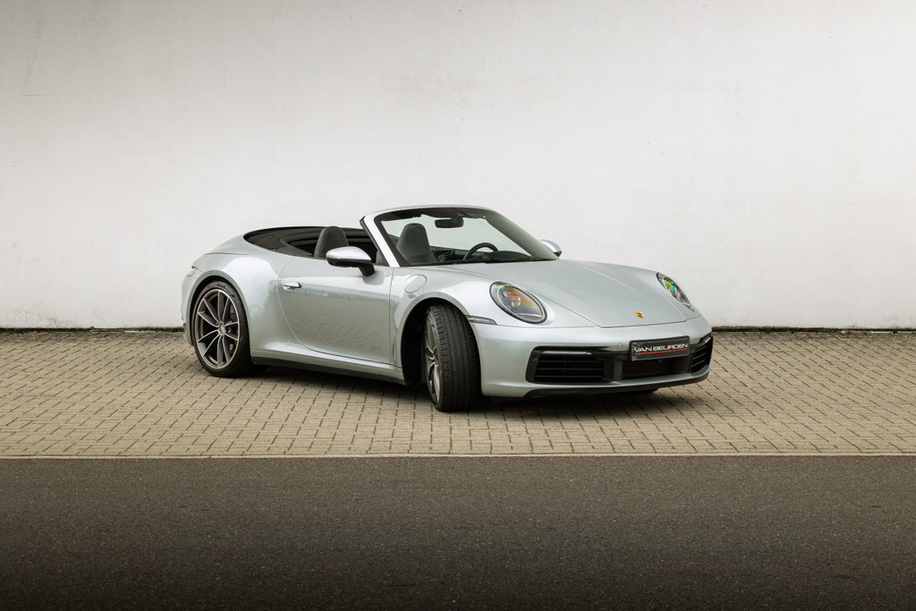 Porsche 992 Carrera 4S