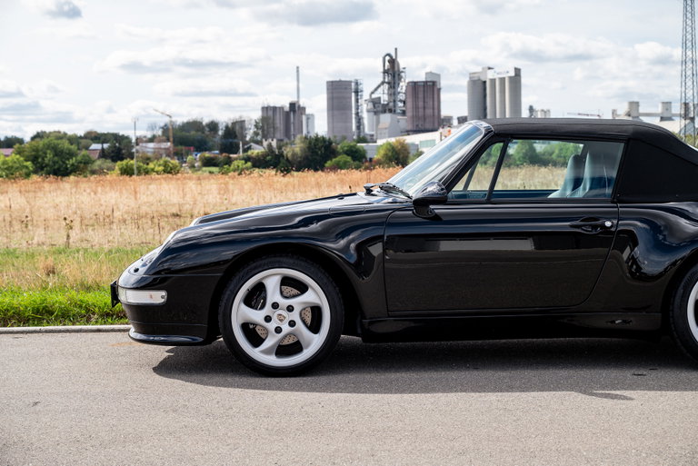 Porsche 993 Carrera