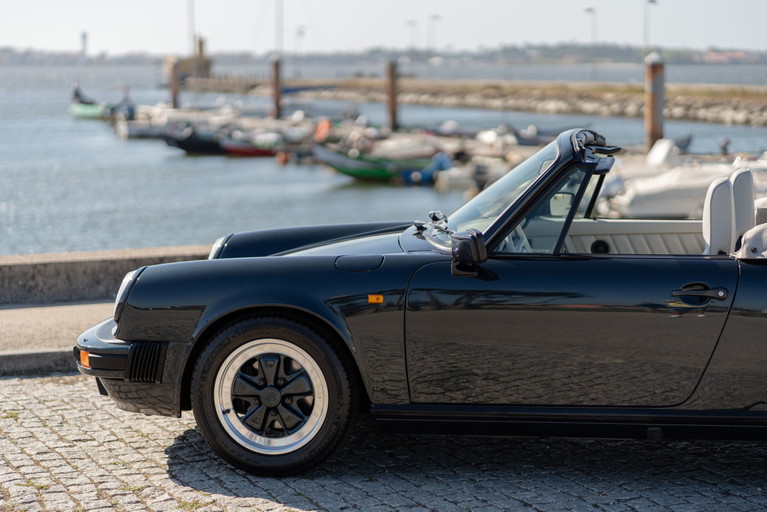 Porsche 911 Carrera 3.2 «25 Jahre 911»