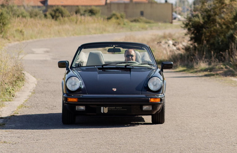 Porsche 911 Carrera 3.2 «25 Jahre 911»