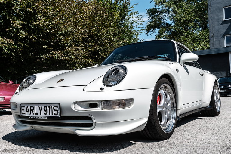 Porsche 993 Carrera