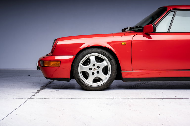 Porsche 964 Carrera 4
