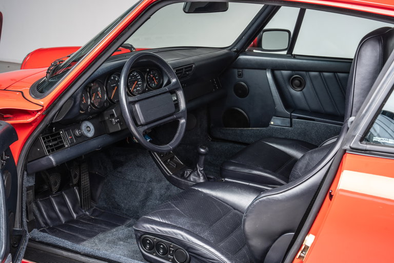 Porsche 964 Carrera 4