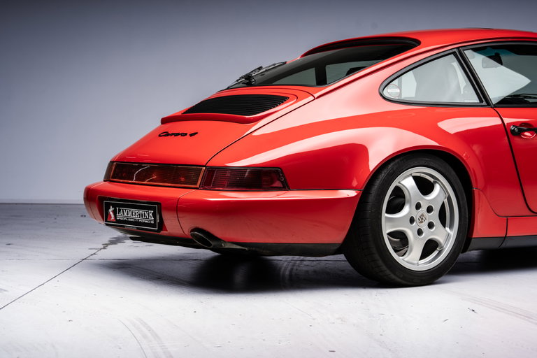 Porsche 964 Carrera 4