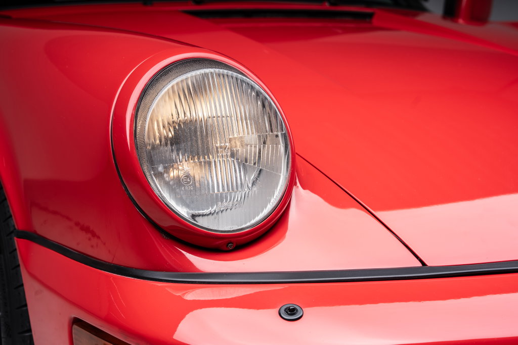 Porsche 964 Carrera 4