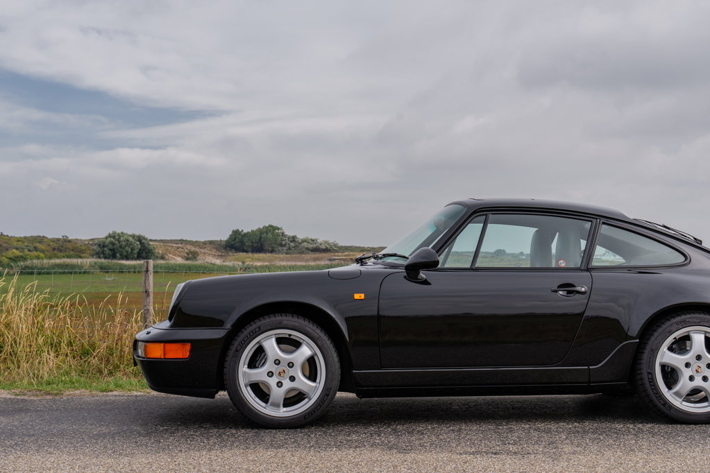 Porsche 964 Carrera 4