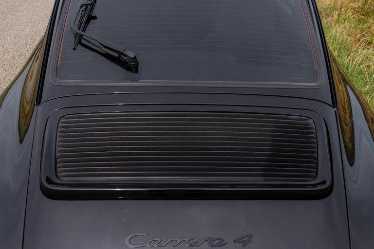 Porsche 964 Carrera 4