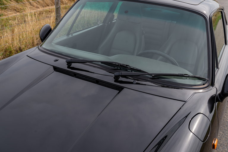 Porsche 964 Carrera 4