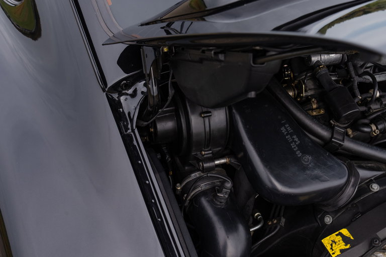 Porsche 964 Carrera 4