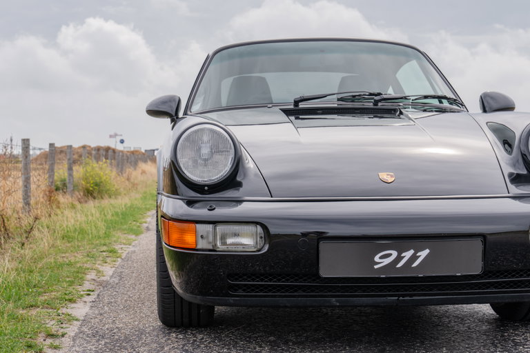Porsche 964 Carrera 4