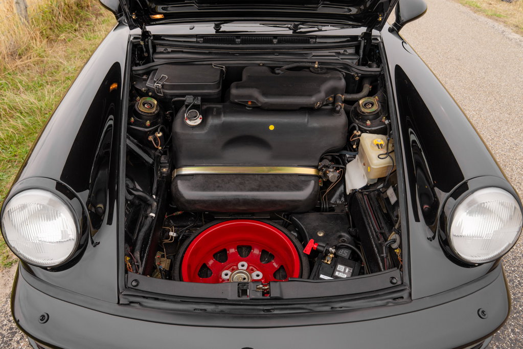 Porsche 964 Carrera 4