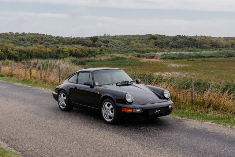 Porsche 964 Carrera 4