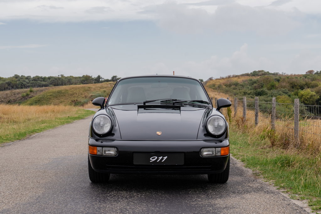 Porsche 964 Carrera 4