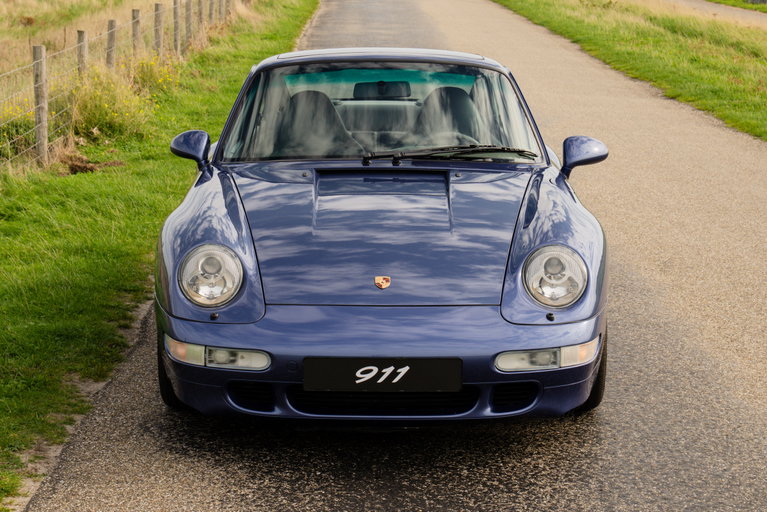 Porsche 993 Carrera 4S