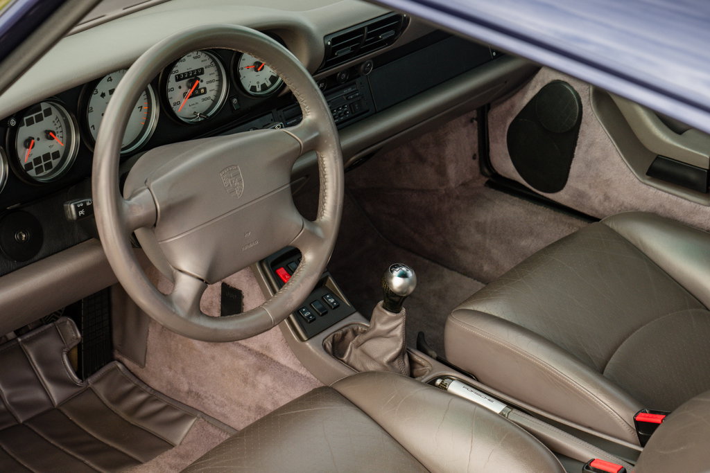 Porsche 993 Carrera 4S