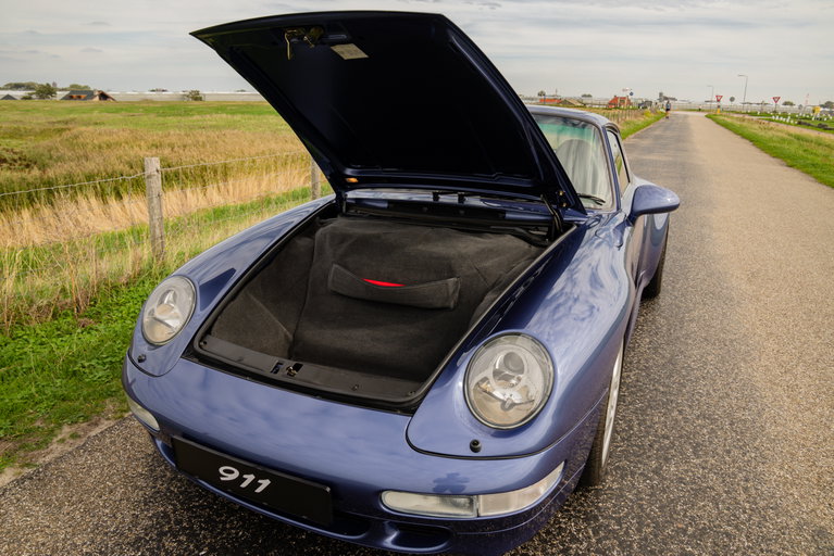 Porsche 993 Carrera 4S