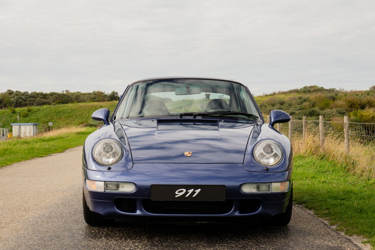 Porsche 993 Carrera 4S