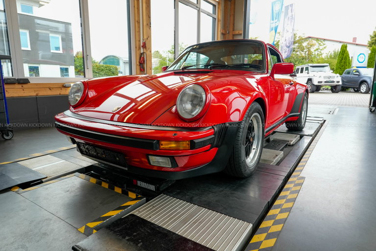 Porsche 911 Carrera 3.2