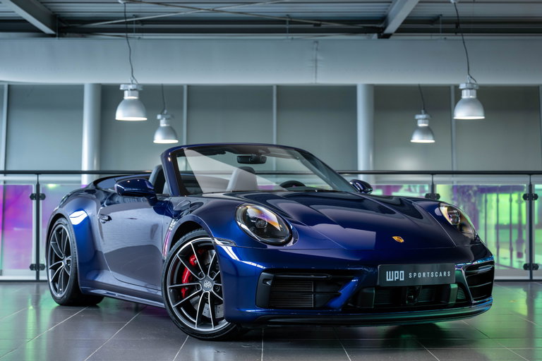 Porsche 992 Carrera GTS