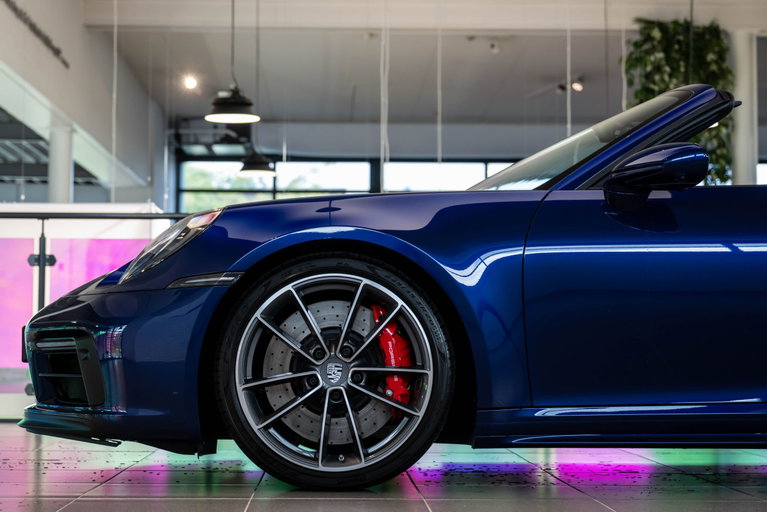 Porsche 992 Carrera GTS