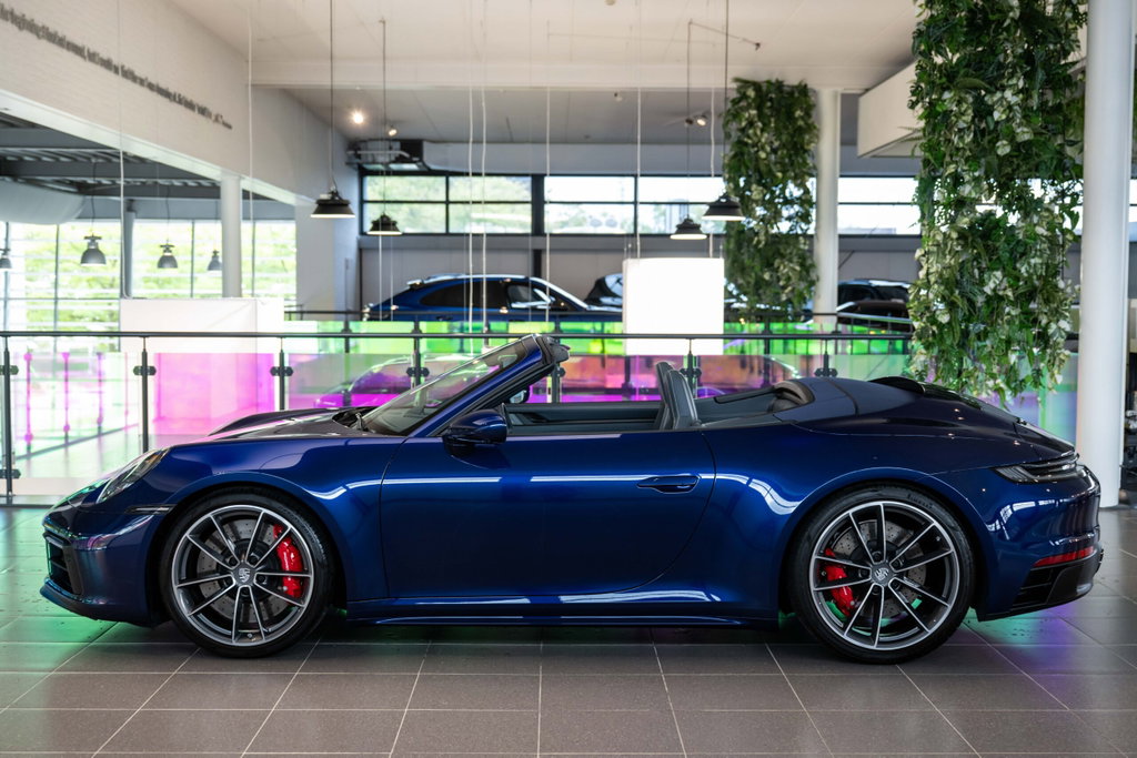 Porsche 992 Carrera GTS