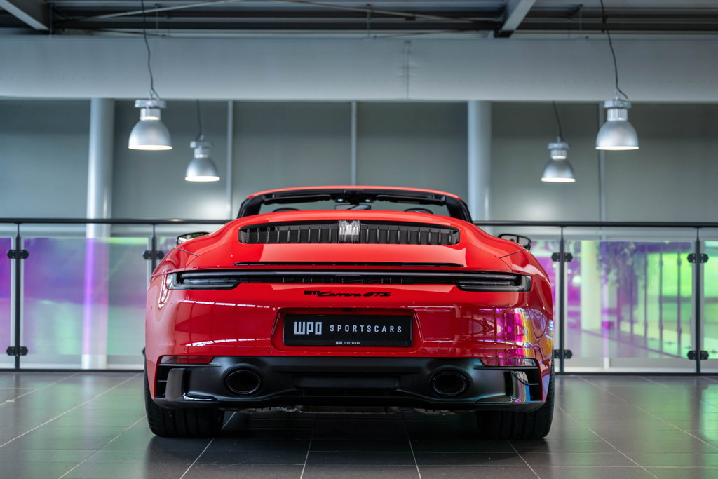 Porsche 992 Carrera GTS